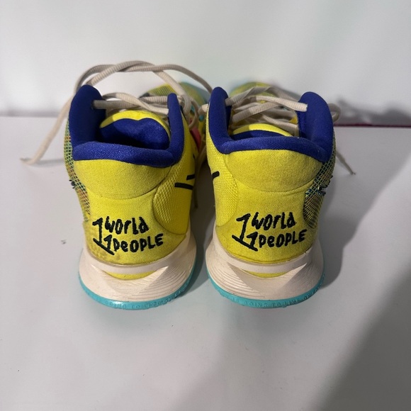 Men’s Nike Yellow and Blue Kyrie Sneakers with Bold Design - Picture 7 of 7